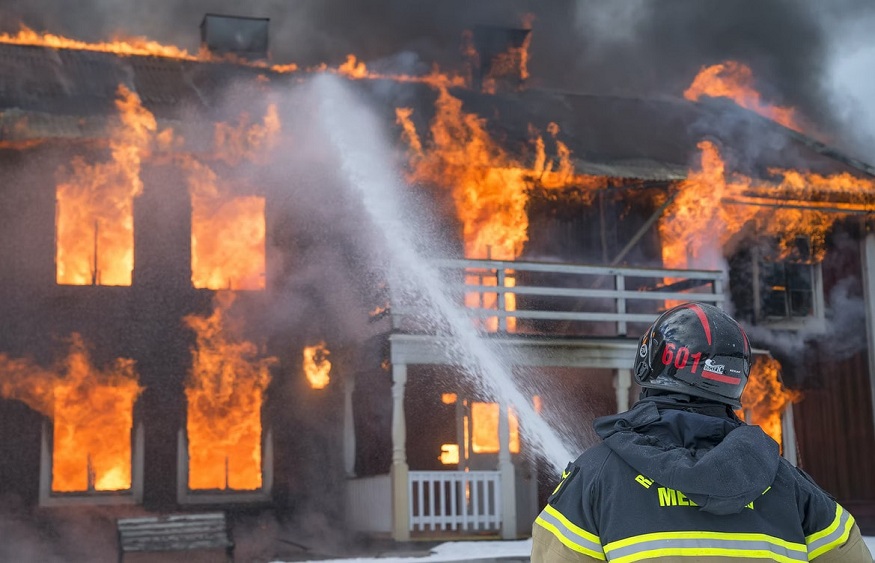 fire damage restoration Lansing.