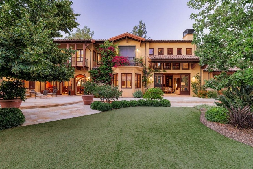houses for sale in Calabasas